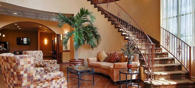 库埃罗呗盟套房酒店(Baymont by Wyndham Cuero)图片