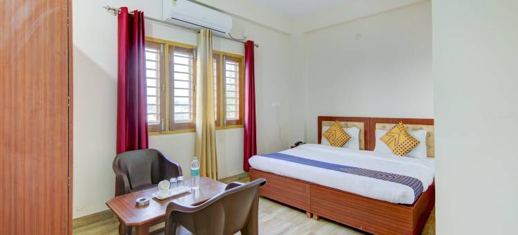 Spot on Chandra's Residence图片