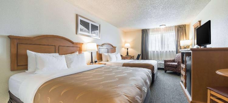 锡尔弗代尔班戈 - 基波特凯艺套房酒店(Quality Inn & Suites Silverdale Bangor-Keyport)图片