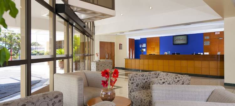 优必蓝的金色公园酒店(Hotel Golden Park Uberlandia by Nacional Inn)图片