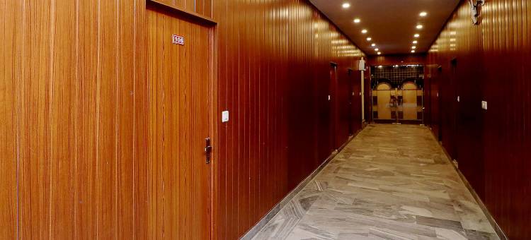 OYO 旗舰 23709 米鲁特国际酒店(Hotel O Meerut International)图片