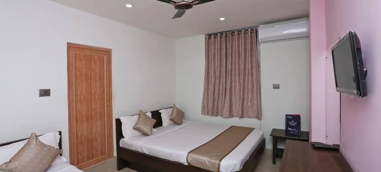 OYO 13265 埃许雷旅馆(Hotel O Aashray Guest House)图片