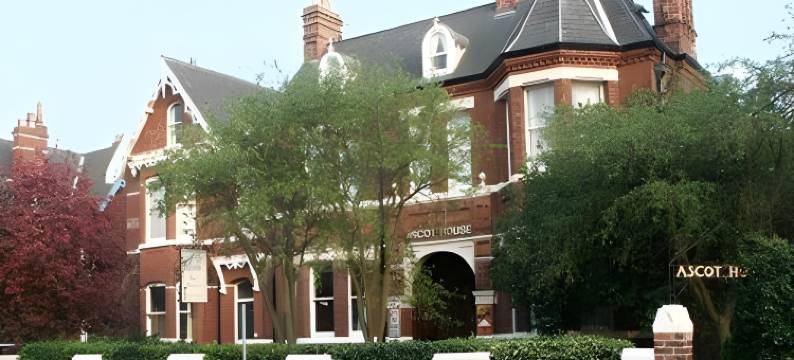 阿斯科特酒店(Ascot House)图片