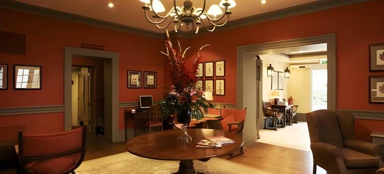 红狮酒店(The Red Lion Hotel)图片