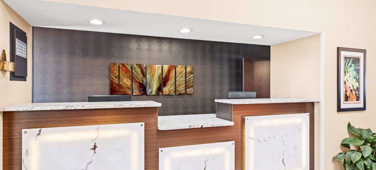 枫城贝斯特韦斯特酒店(Best Western Maple City Inn)图片