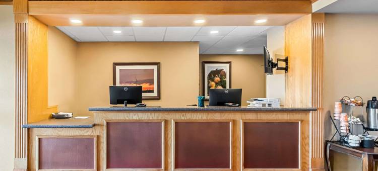 昆特品质酒店(Quality Inn)图片