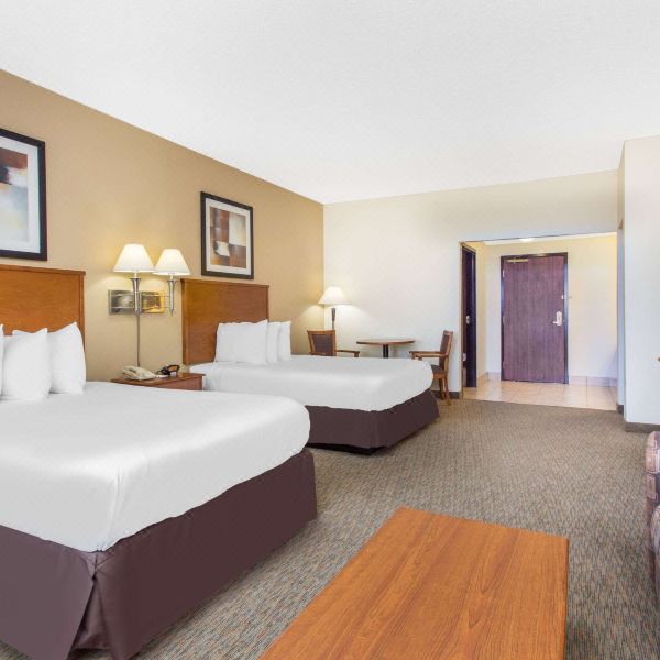 温德姆戴斯酒店凤凰城靠近本宁堡(Days Inn by Wyndham Phenix City Near Fort Benning)图片