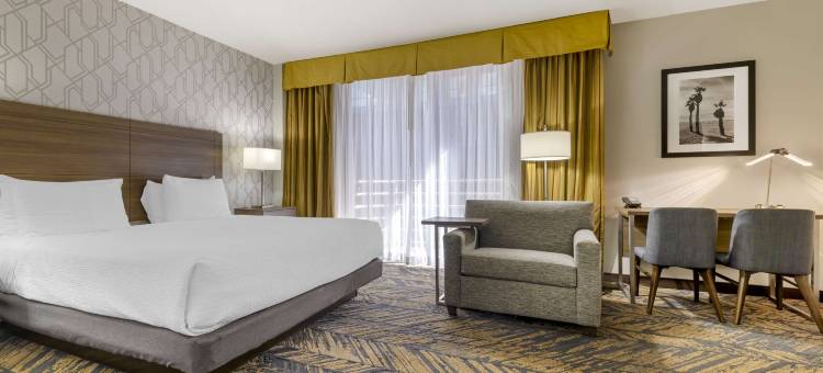 湾沿贝斯特韦斯特优质酒店(Best Western Plus Bayside Inn)图片
