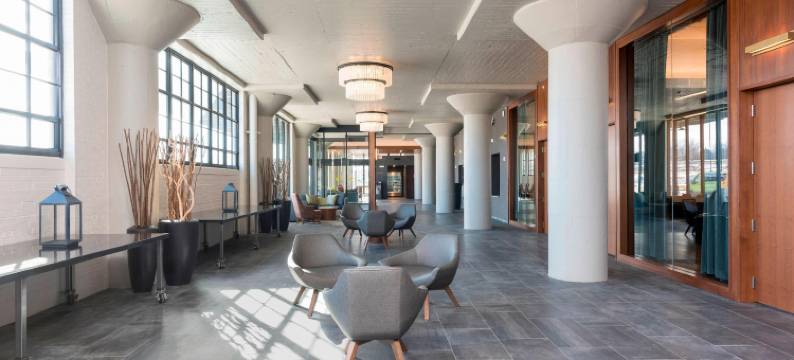 滑铁卢雪松瀑布万豪万怡酒店(Courtyard Waterloo Cedar Falls)图片