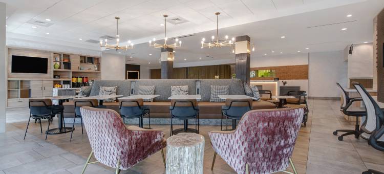 安德森市中心希尔顿惠庭套房酒店(Home2 Suites by Hilton Anderson Downtown)图片