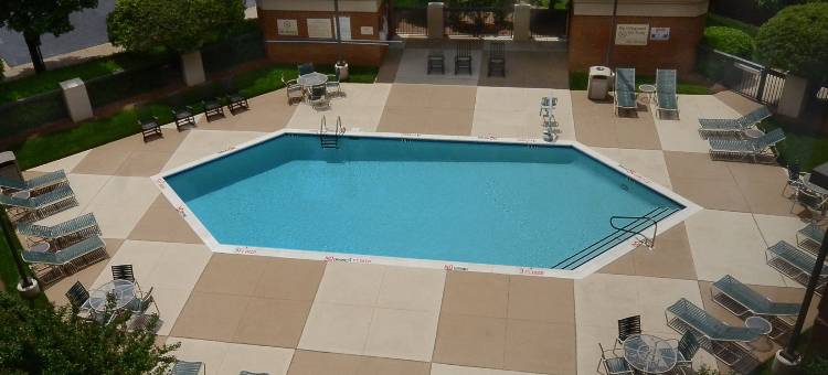 希尔顿欢朋酒店-罗利资本大道北(Hampton Inn Raleigh-Capital Blvd North)图片