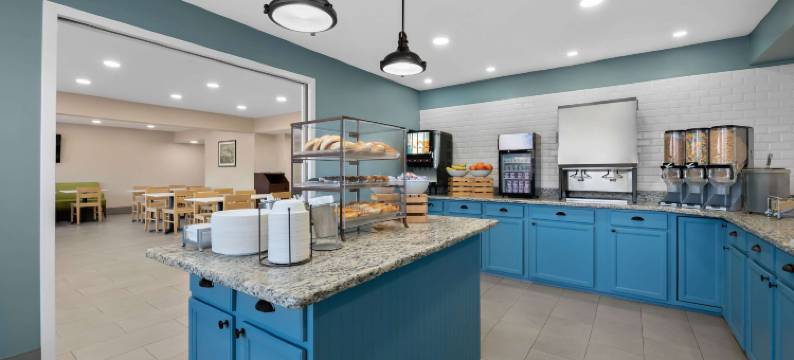 库恩拉匹兹丽怡酒店(Country Inn & Suites by Radisson, Coon Rapids, MN)图片