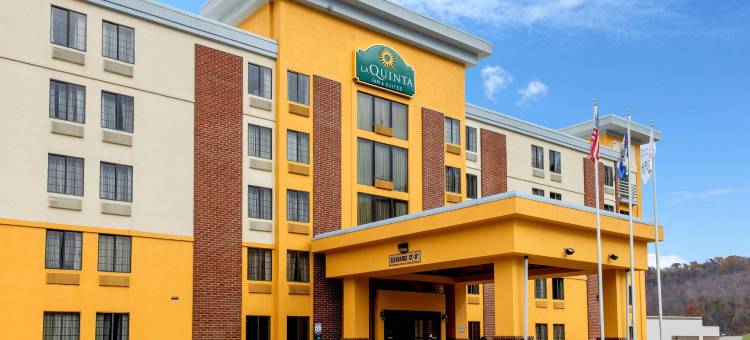 艾尔克维查尔斯顿东北拉昆塔温德姆套房酒店(La Quinta Inn & Suites by Wyndham Elkview - Charleston NE)图片