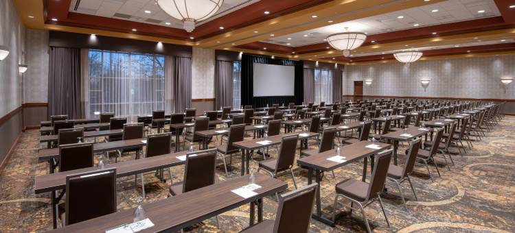 阿肯色州西北希尔顿安泊酒店(Embassy Suites Northwest Arkansas - Hotel, Spa & Convention Center)图片