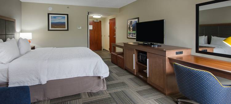 希尔顿欢朋酒店-卡温顿(Hampton Inn Covington)图片