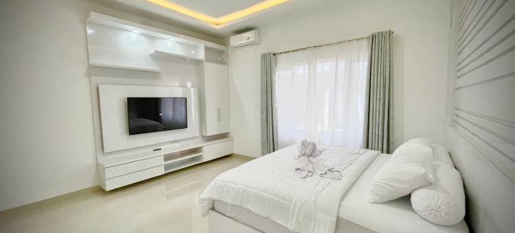 RRR豪华别墅(RRR Luxury Villas)图片
