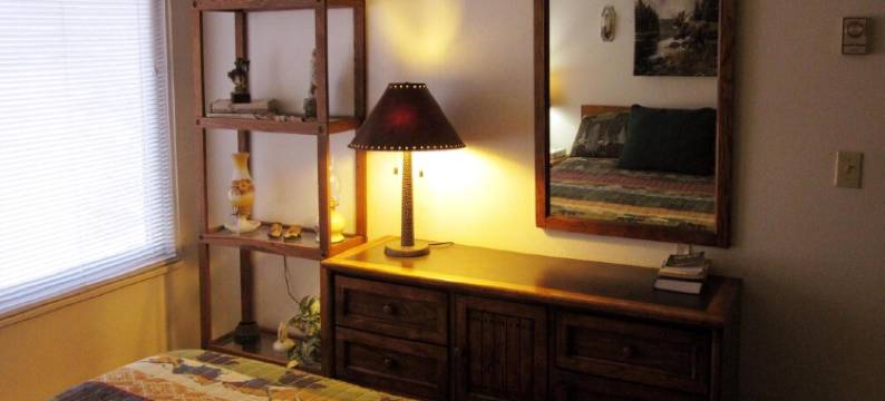 Buffalo Roam Condo * Comforts of Home for 6 * Minutes from Yellowstone图片