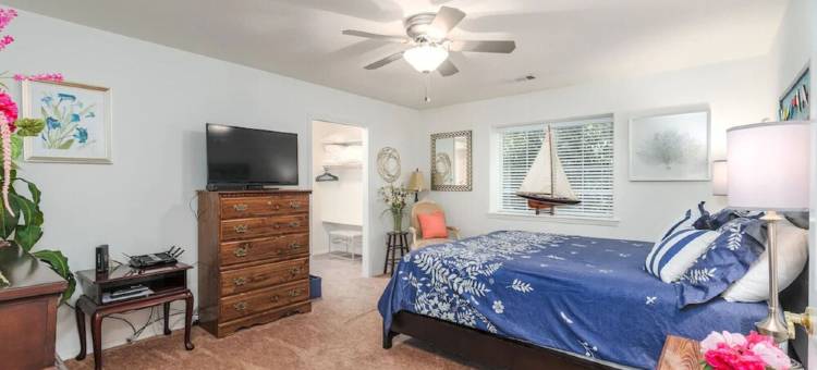 WE ARE A CHARMING DUPLEX/ 2 HOMES 4 BEDROOM 4 BATH /2 GARAGES +EV图片