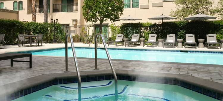 洛杉矶帕萨迪纳老城万怡酒店(Courtyard by Marriott Los Angeles Pasadena Old Town)图片