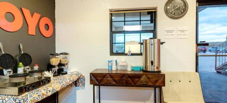 OYO 花园旅馆及套房 佩尔萨尔 I-35 东(OYO Hotel Pearsall I-35 East)图片