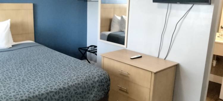 斯图尔特郊区开放式客房 - 近联邦公路 1 号(Suburban Studios Stuart Near Federal Hwy 1)图片