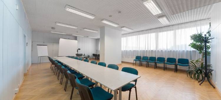 格罗玛达皮拉酒店(Hotel Gromada Pila)图片