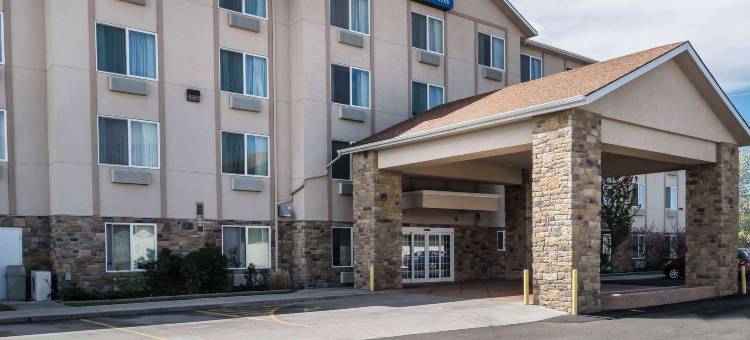 瓦拉瓦拉舒适套房酒店(Comfort Inn & Suites)图片