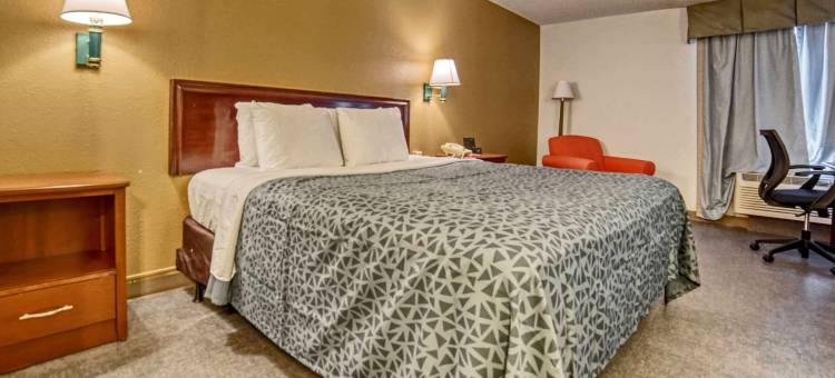 伊克诺旅馆-罗利靠近核桃溪露天剧场(Econo Lodge Raleigh Near Walnut Creek Amphitheatre)图片