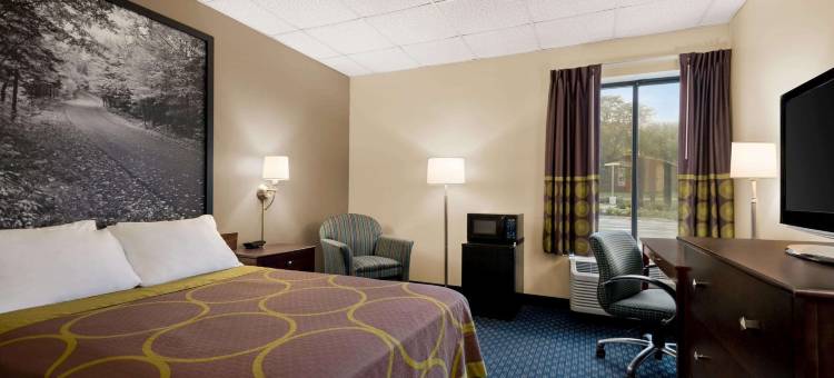 利物浦-锡拉丘兹北机场速8酒店(Super 8 by Wyndham Liverpool/Syracuse North Airport)图片