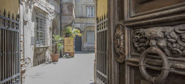 布斯德拉齐德伊柏卡广场酒店(A Palazzo Busdraghi Residenza d'Epoca)图片