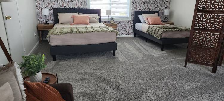 Fire Pit and Outdoor Games Await - Charming Family Retreat图片