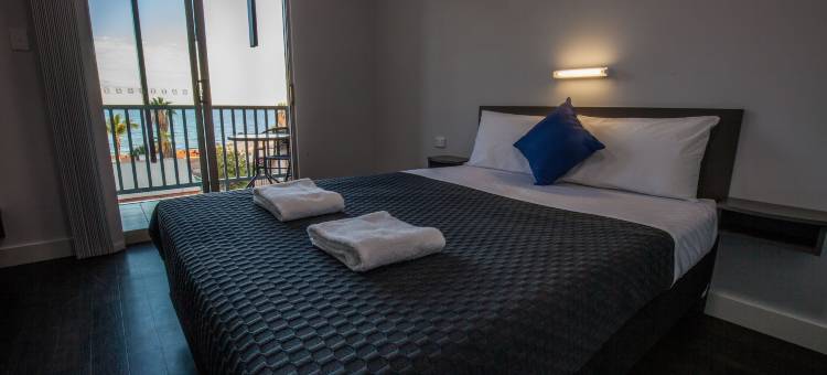 比顿湾酒店(Beadon Bay Hotel)图片