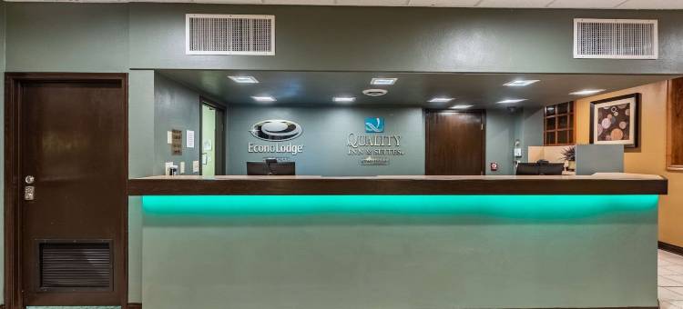 和套房品质酒店(Quality Inn & Suites)图片