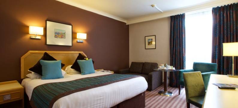 斯托波特庄园酒店(Stourport Manor Hotel)图片