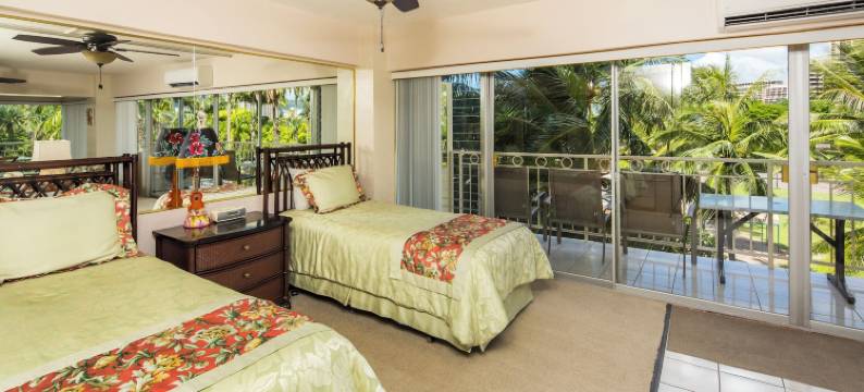 城堡怀基基海岸(Castle Waikīkī Shore)图片