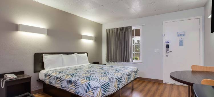 南卡罗来纳沃尔特伯勒6号汽车旅馆(Motel 6 Walterboro, SC)图片