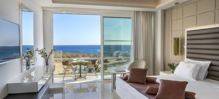 克里索马雷海滩酒店及度假村(Chrysomare Beach Hotel & Resort)图片