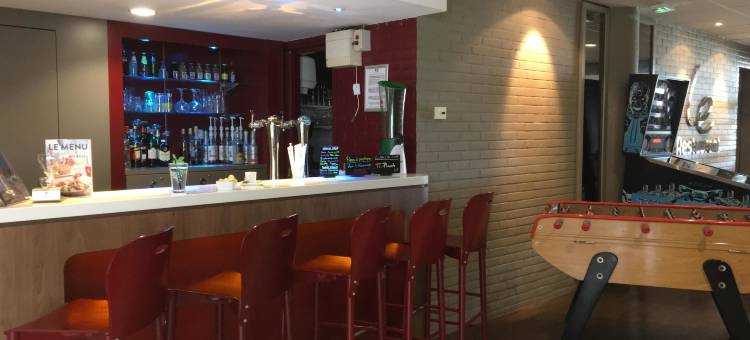 圣昆廷伊夫林康铂酒店(Campanile Saint Quentin EN Yvelines)图片