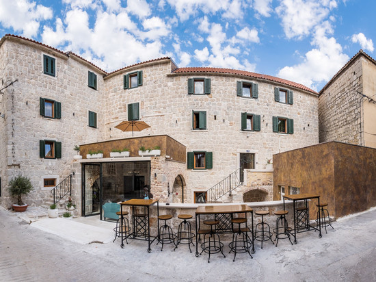 瓦罗斯皇宫传承酒店-MAG古雅精品酒店