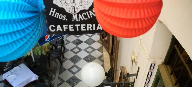 赫曼诺斯马西亚斯酒店(Hotel Hermanos Macias)图片