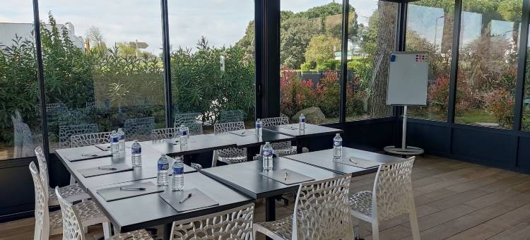 卡尔卡松基里亚德酒店 - 机场(Kyriad Carcassonne - AÉROPORT)图片