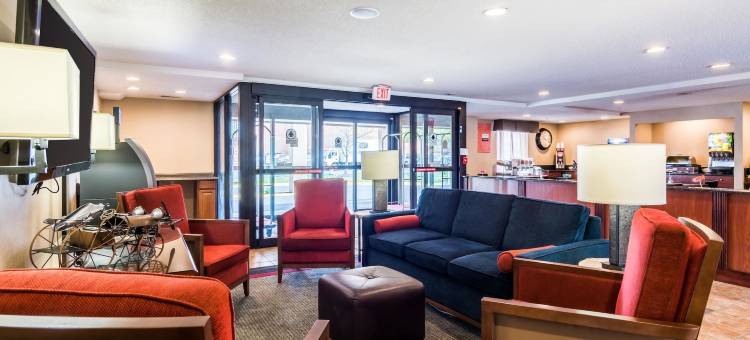 安德鲁斯联合基地舒适酒店(Comfort Inn at Joint Base Andrews)图片