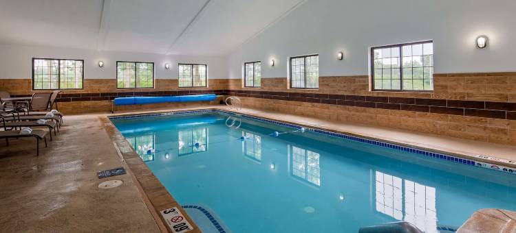贝斯特韦斯特罕布什尔套房酒店(Best Western Hampshire Inn  Suites)图片