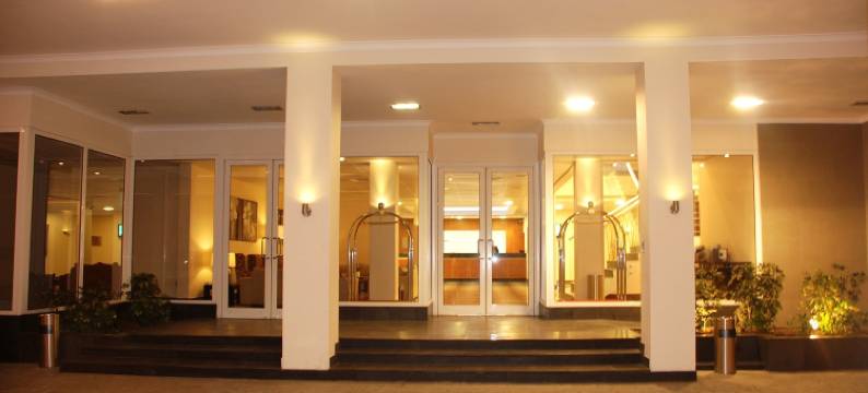 圣地亚哥德阿尔马格罗瓦尔帕莱索酒店(Hotel Diego de Almagro Valparaíso)图片