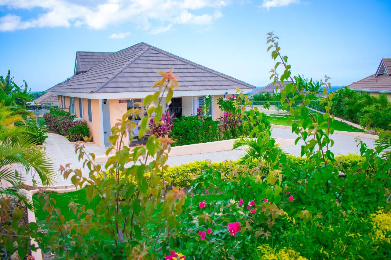 Richmond Villa Rental Management里士满别墅租赁管理(Richmond Villa Rental Management)