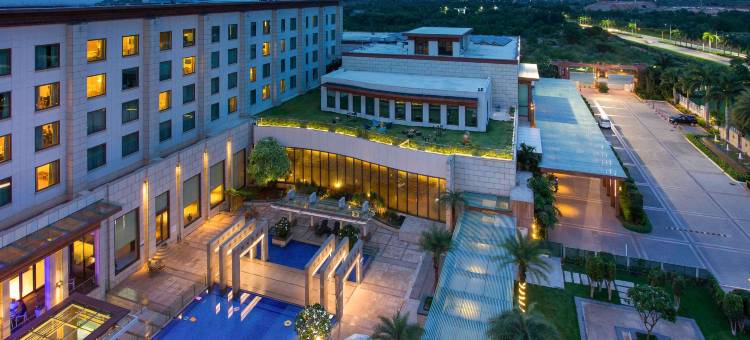 海德拉巴机场诺富特酒店(Novotel Hyderabad Airport)图片