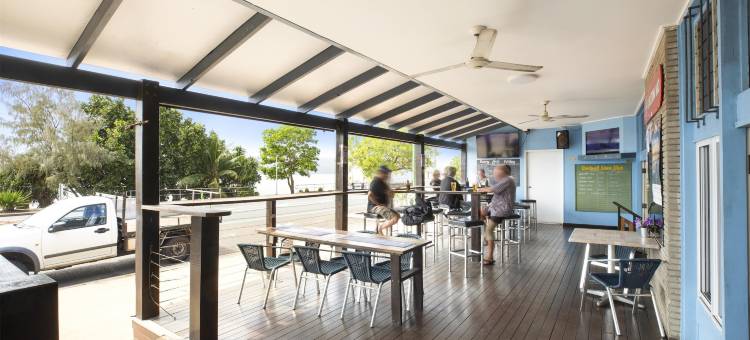 Marine 酒店夜帽(Nightcap at Marine Hotel Cardwell)图片