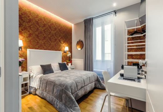 Bed And Best Hotel Overview