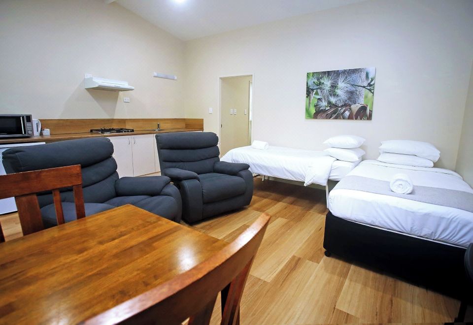 Chambers Wildlife Rainforest Lodges Hotel Overview