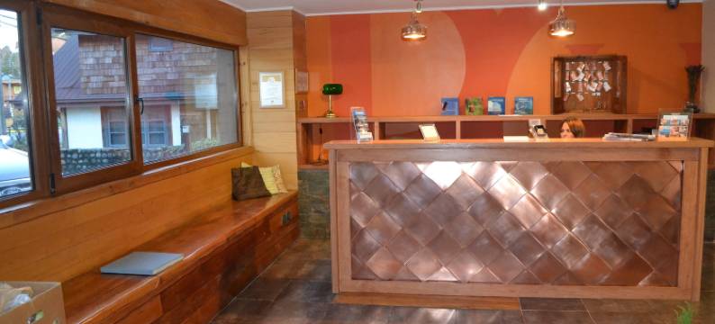 波多黎各奇科酒店(Puerto Chico Hotel)图片